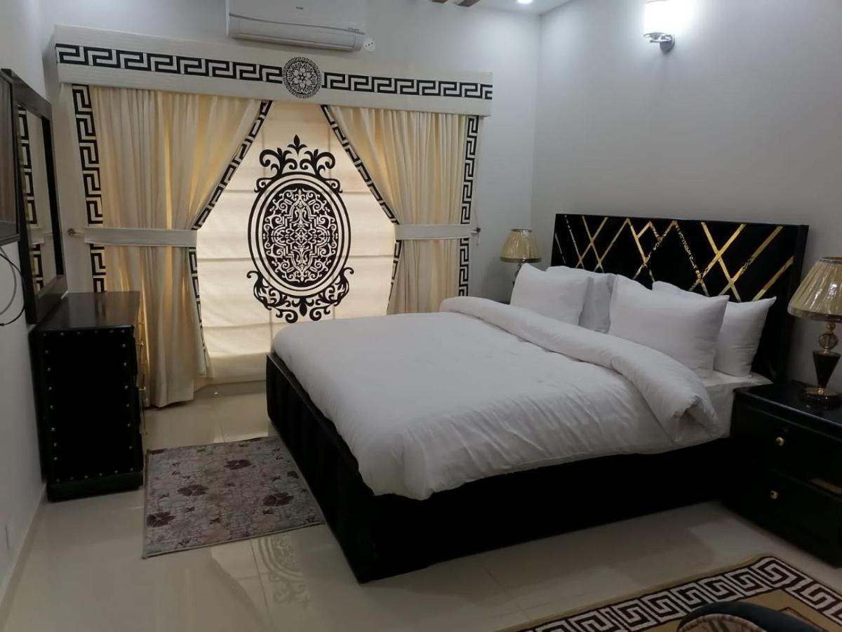 Bed & Breakfast Islamabad Hotel Bagian luar foto