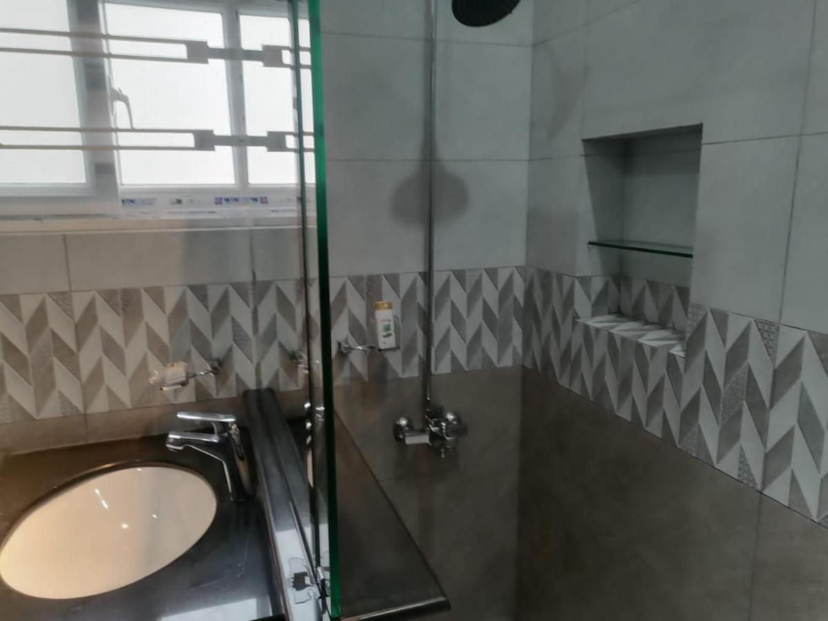Bed & Breakfast Islamabad Hotel Bagian luar foto