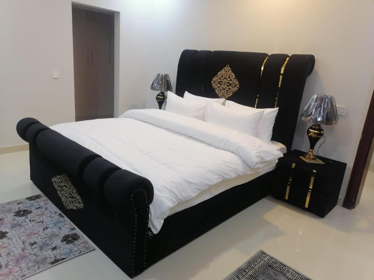 Bed & Breakfast Islamabad Hotel Bagian luar foto
