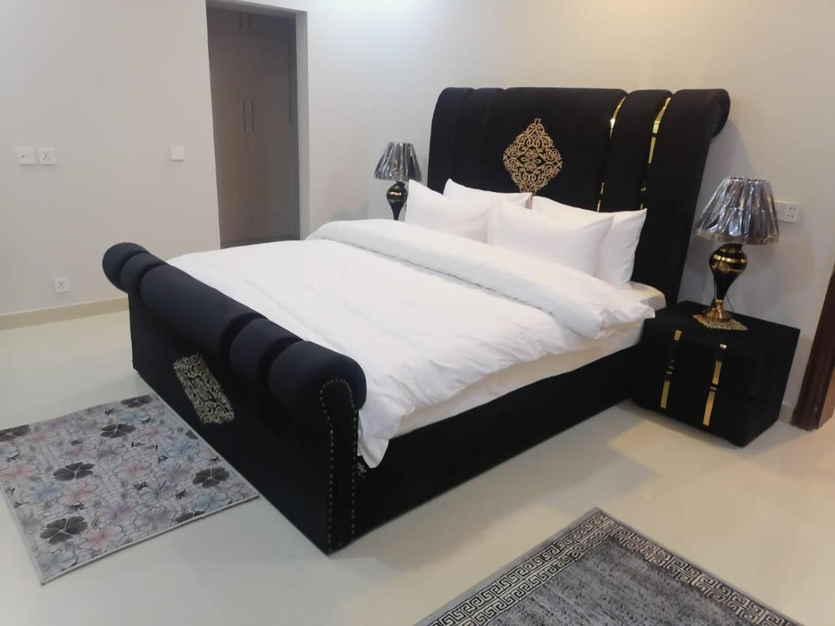 Bed & Breakfast Islamabad Hotel Bagian luar foto