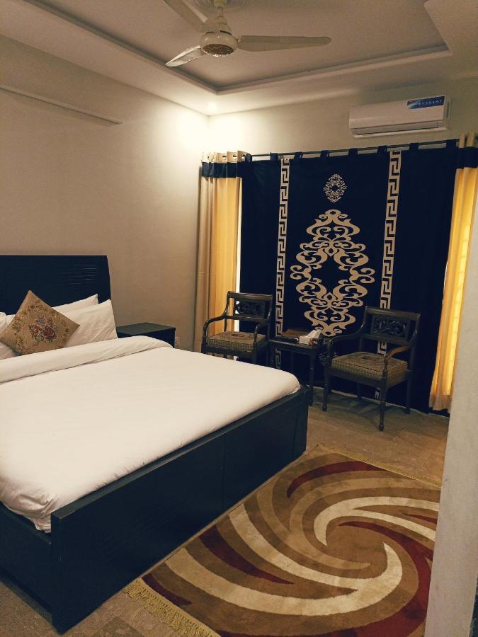 Bed & Breakfast Islamabad Hotel Bagian luar foto