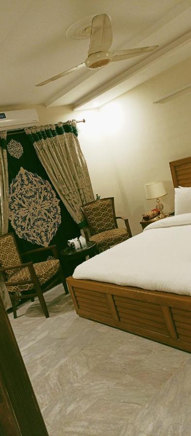 Bed & Breakfast Islamabad Hotel Ruang foto