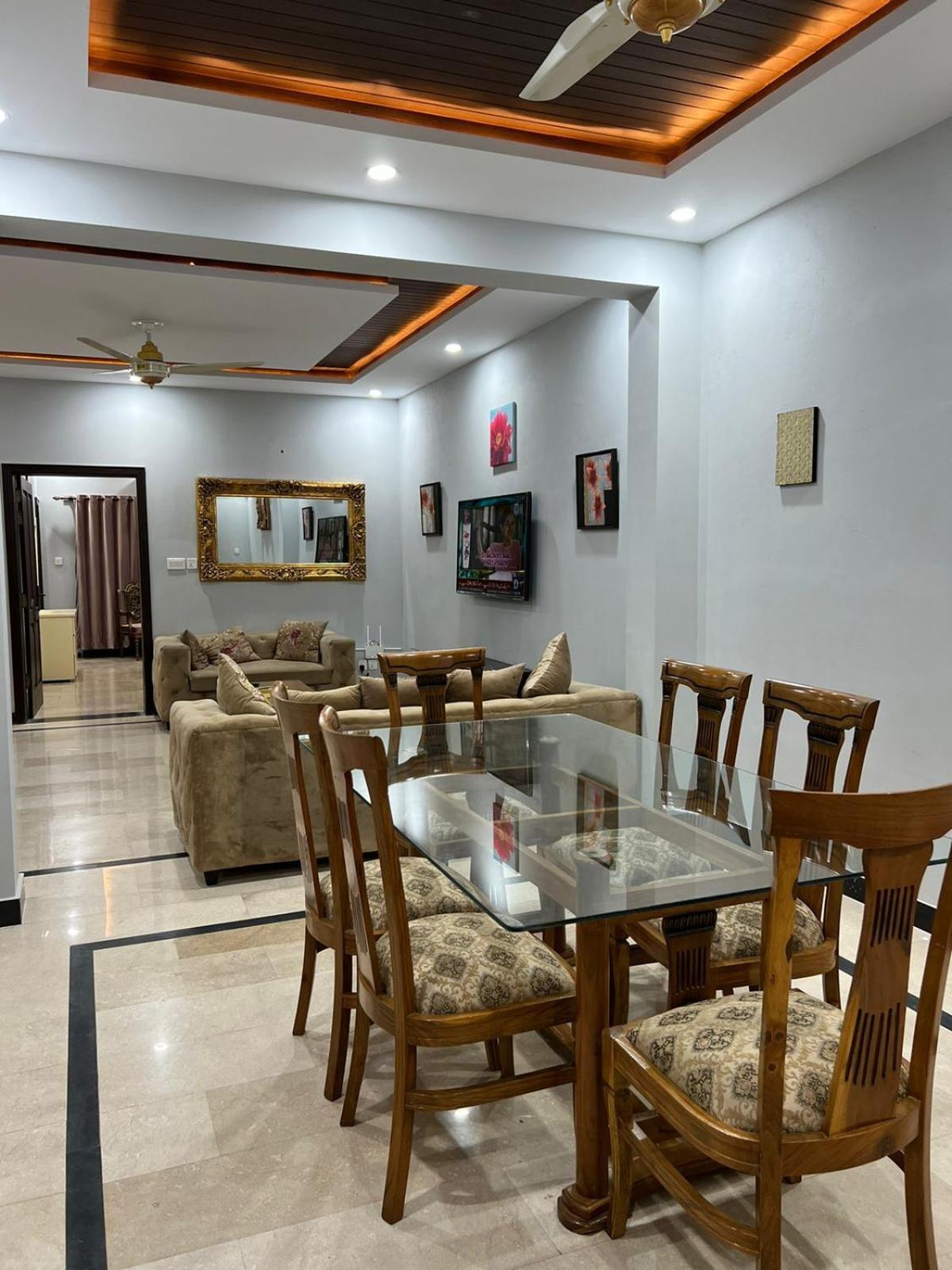 Bed & Breakfast Islamabad Hotel Bagian luar foto