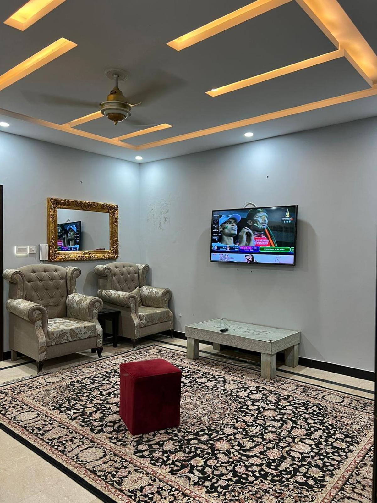 Bed & Breakfast Islamabad Hotel Bagian luar foto